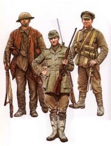 Britische Infanteristen (links und rechts) und ein Infanterie-Offizier
