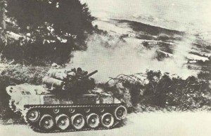 US-Panzerjäger M18 Hellcat im Gefecht nahe Firenzuola