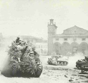 Sherman-Panzer der 8. Armee in Italien
