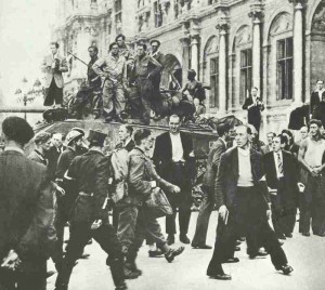 deutsche Gefangene in Paris 1944