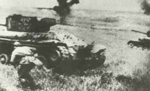 KW-Panzer im Kampf mit SS-Div. Wiking vor Warschau
