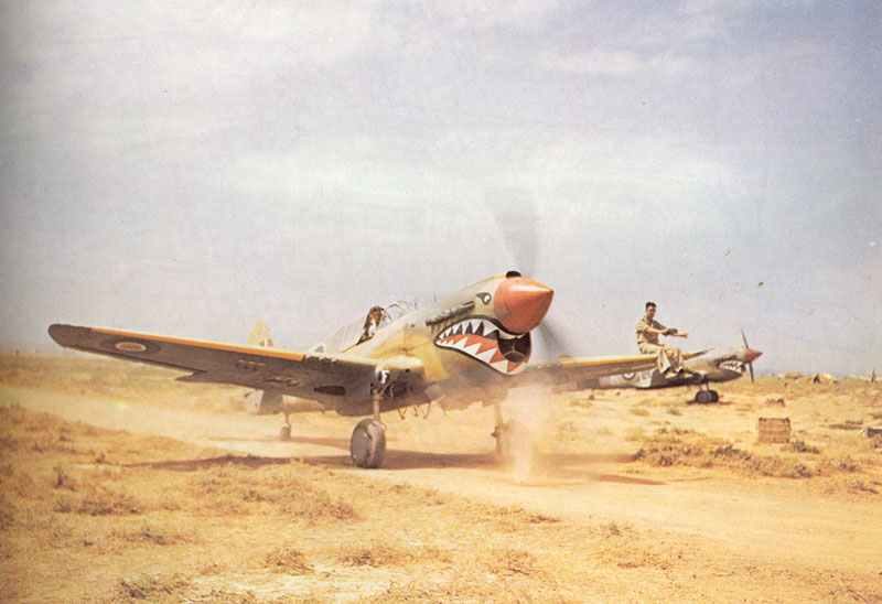 P-40 Kittyhawk der RAF