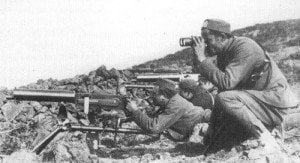 Soldaten einer montenegrinischen Maschinengewehr-Kompanie 