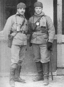 Zwei österreich-ungarische Offiziere