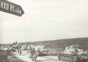 Panzerdivision auf dem Vormarsch