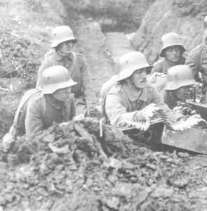 deutsches MG-Team  Verdun