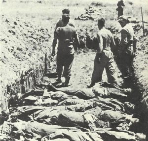 Massengräber für gefallene deutsche Soldaten