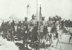 Marschkolonne türkischer Kavallerie