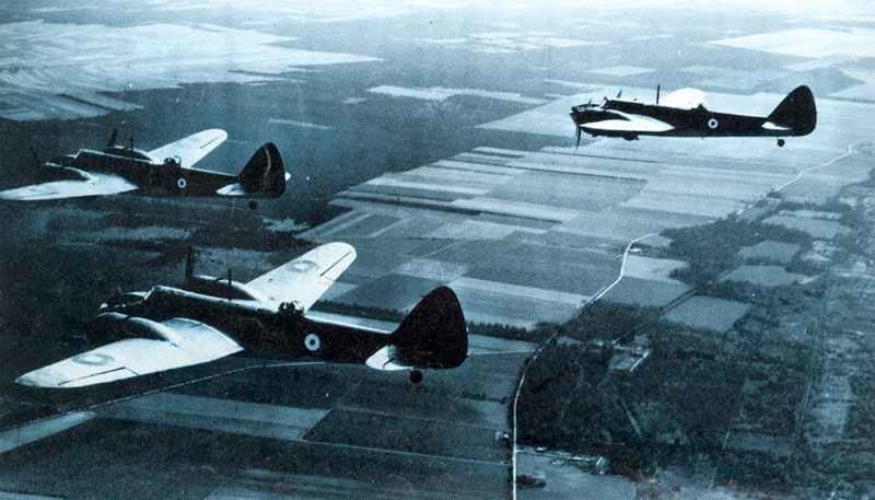 Ein Trio von Bristol Blenheim IV Bombern