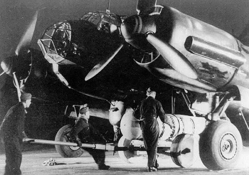 Ju 88 A-4 während einer der Steinbock-Operationen Anfang 1944