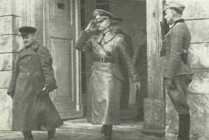 Begegnung deutscher und russischer Offiziere in Polen