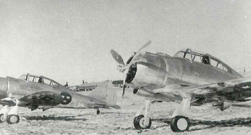 Seversky P-35 Jagdflugzeugen der Königlich Schwedischen Luftwaffe in der Nähe von Stockholm