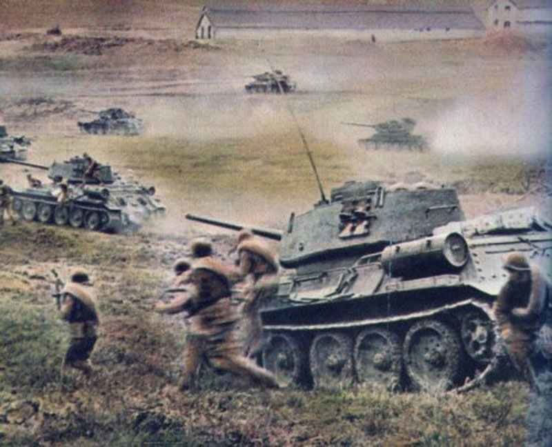 Angriff von T-34 Panzern bei Odessa