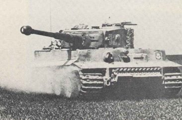 Tiger I inCombat px800