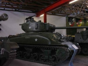 Seitenansicht M4A1(76mm) Sherman