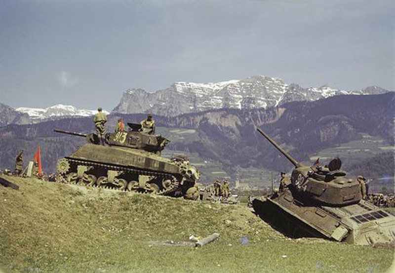russian Sherman and T 34 inAlps