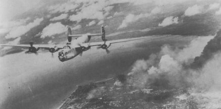 B-24 über Balkpapan B24 Balkpapan
