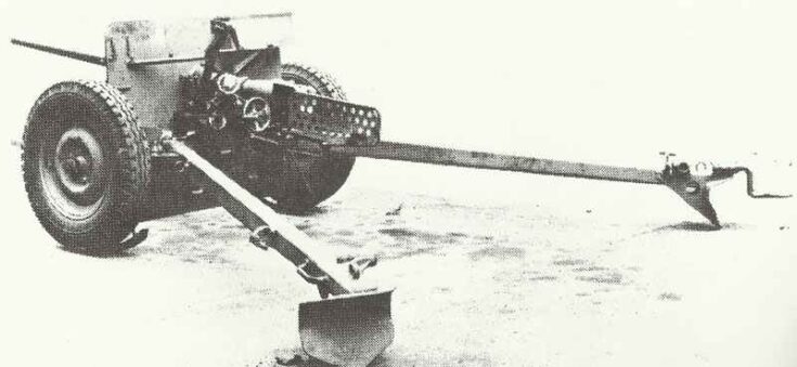 US 37-mm Panzerabwehrkanone M3 in Feuerstellung 37mm M3 02 px800