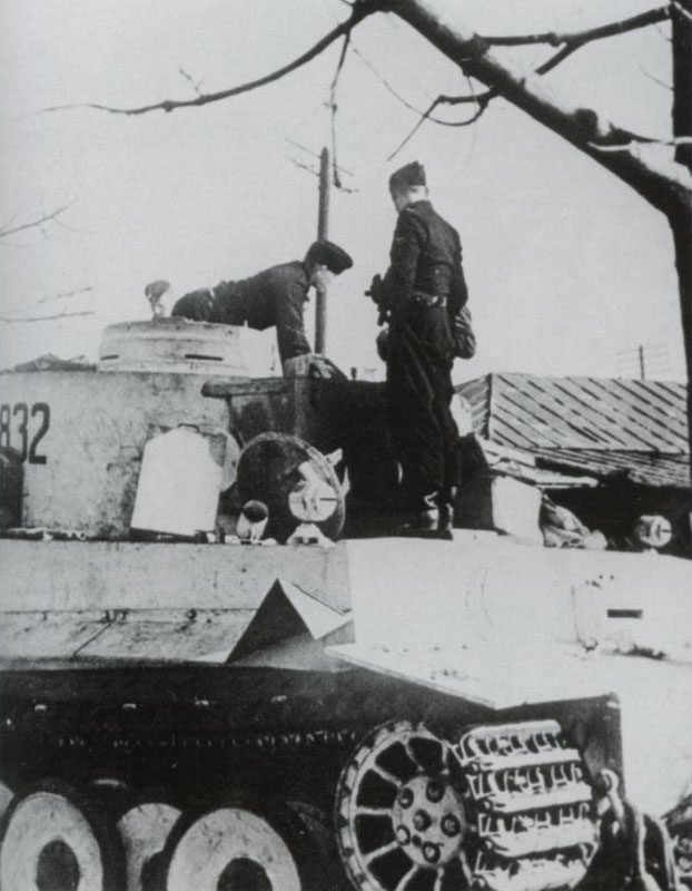 Tiger-Ass Wittmann 8 ersten Tiger-Panzer