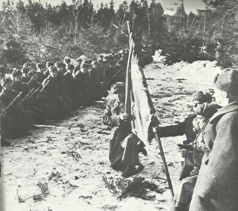 Militärische Leistungsfähigkeit an der Ostfront 7 Fahnenschwur