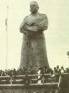Hindenburg-Statue Berlin