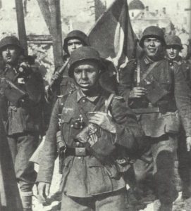 Soldaten der spanischen Blauen Division