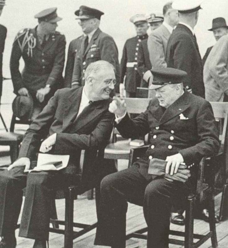 Winston Churchill Biografie 13 Roosevelt und Churchill an Bord der HMS Prince of Wales