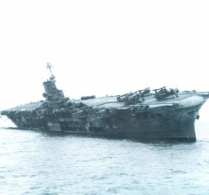 HMS Ark Royal von U 81 getroffen