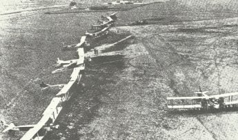 Gotha bomber vor start