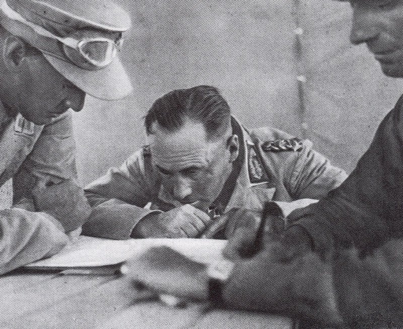 Rommel bei der Operationsplanung