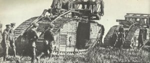 Englische Panzer rollen in die Tank-Schlacht von Cambrai