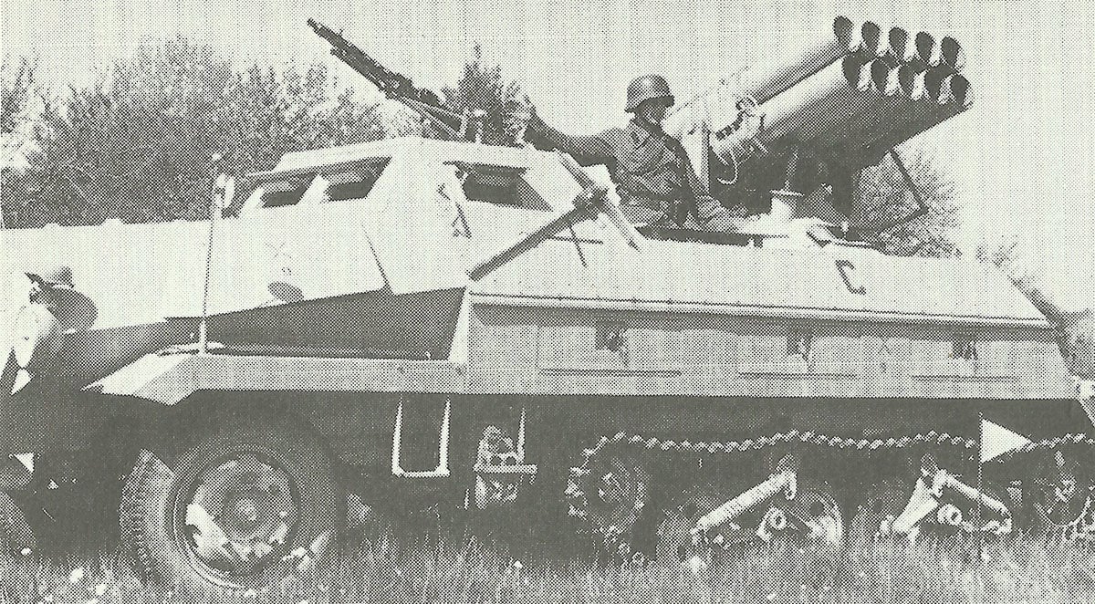 Panzerwerfer 42 auf SdKfz 4/1 Maultier