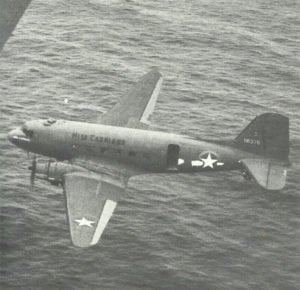 C-47 Dakotas auf dem Weg nach Bone