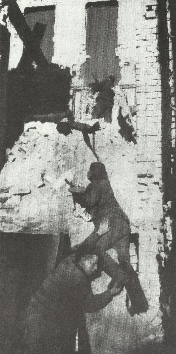 Rotarmisten in Stalingrad