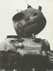 Zerstörter US-Kampfpanzer vom Typ M4 Sherman
