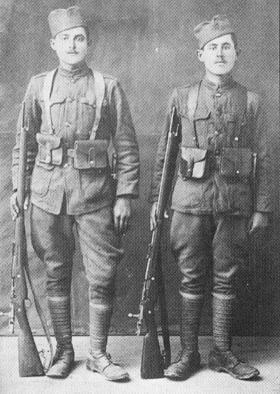serbische Infanteristen in Saloniki im Jahr 1918