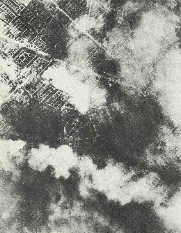 Berlin 8 Stunden nach dem dritten RAF-Großangriff