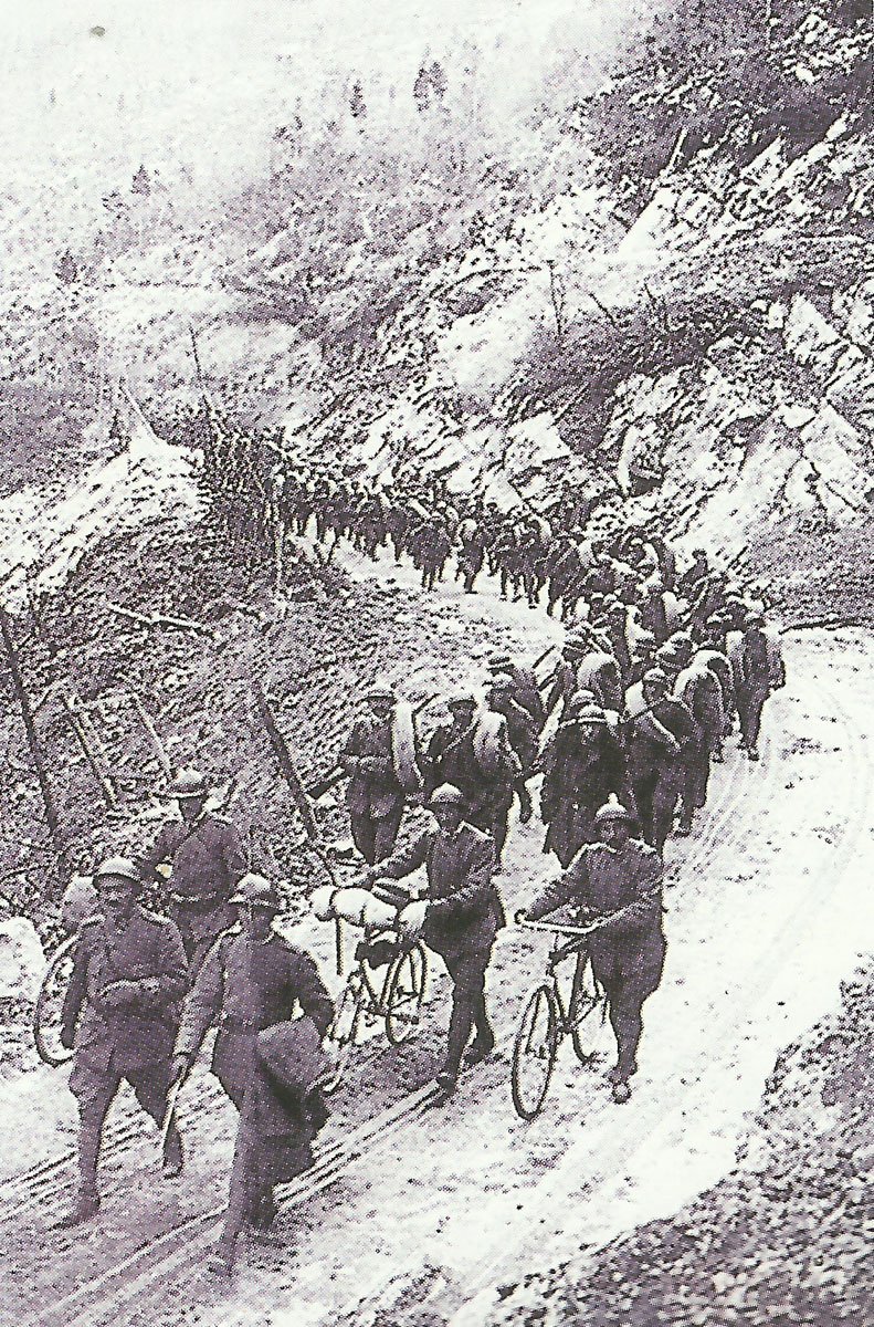 Vormarsch italienischer Truppen Assiago-Hochebene
