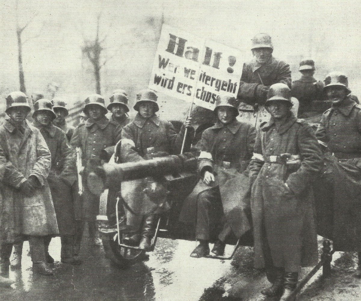 Reichswehrtruppen in Berlin