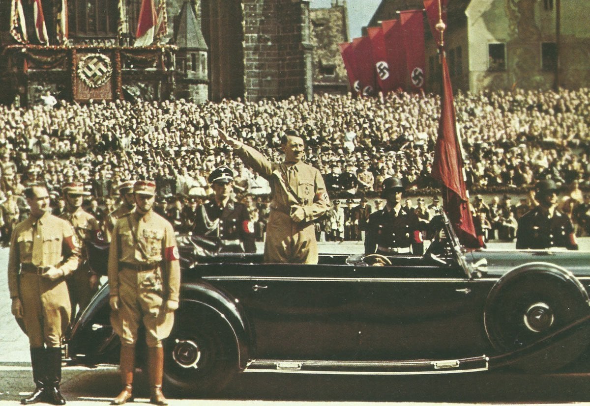 Hitler beim Reichsparteitag 1938