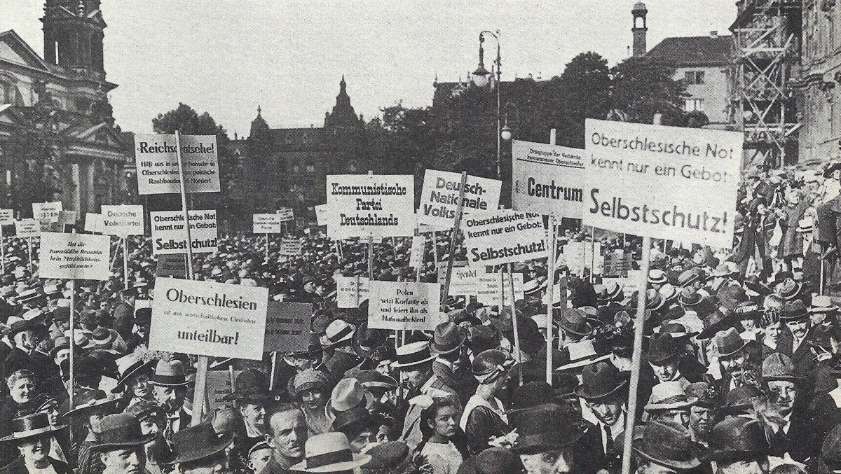 Demonstration gegen die Abtretung von Oberschlesien