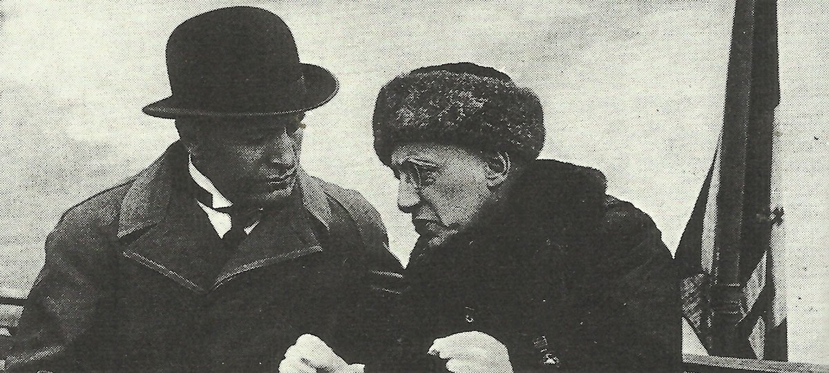 Benito Mussolini 9 Mussolini mit dem nationalistischen Dichter Gabriele d'Annunzio