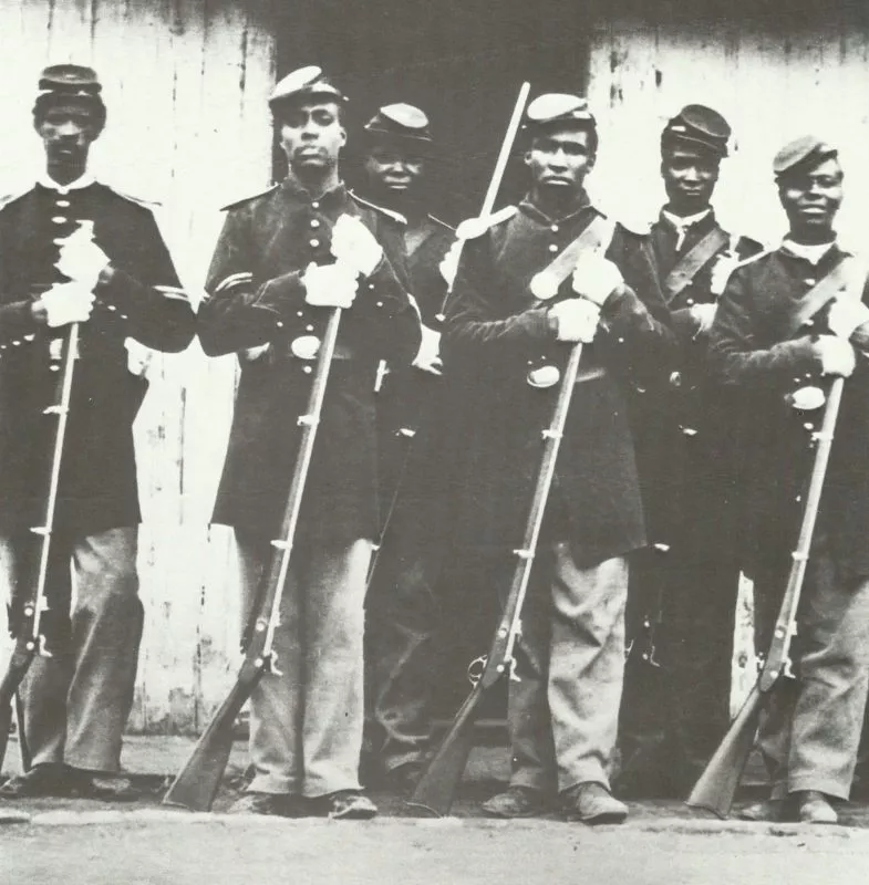 Musketen des US-Bürgerkrieges 7 Schwarze Soldaten des 107. US Coloured Troops Regiment,
