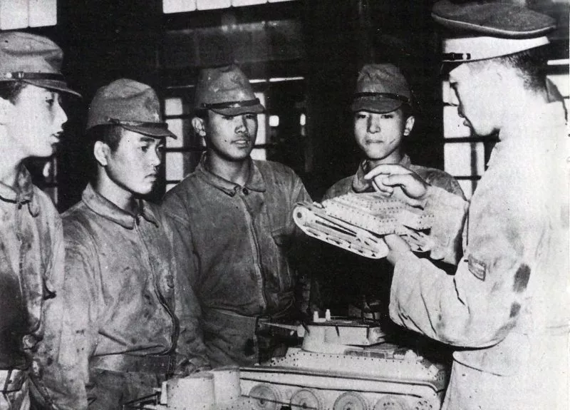 Ariska-Gewehr 12 Japanische Kadetten an der Militärakademie