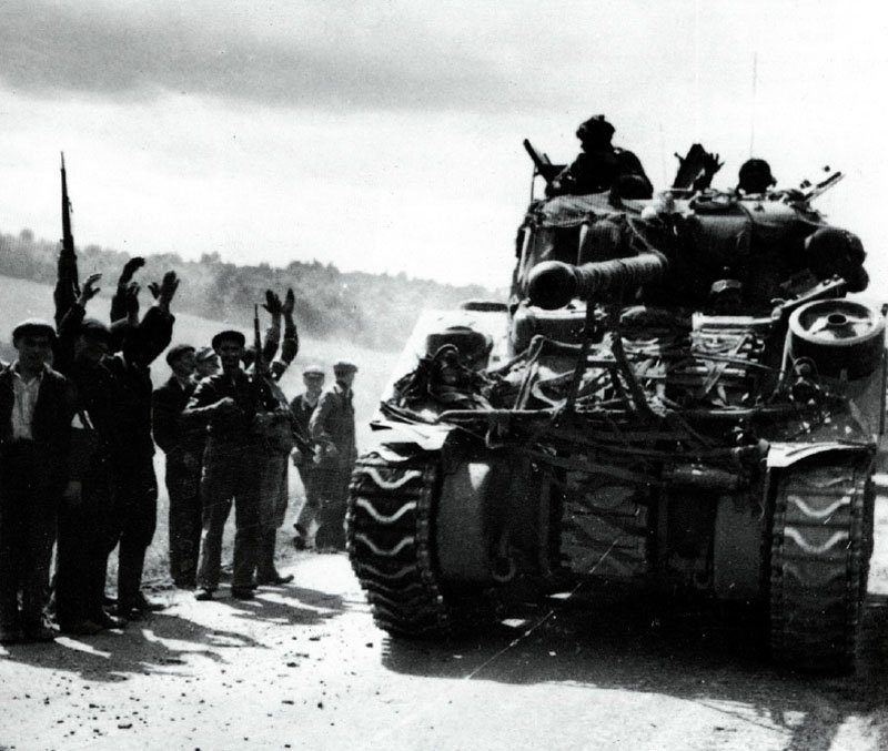 Sherman-Panzer der britischen 7. 'Wüstenratten'-Panzerdivision