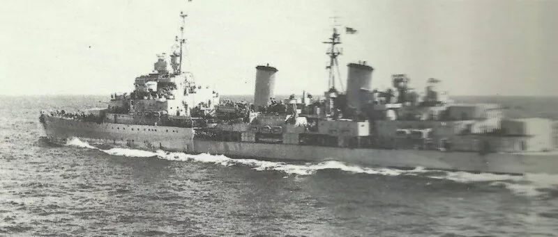 Krieg in Korea 9 HMS Belfast vor Korea