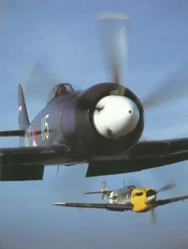 Hawker Sea Fury 5 Hawker Sea Fury und Hispano HA-1112