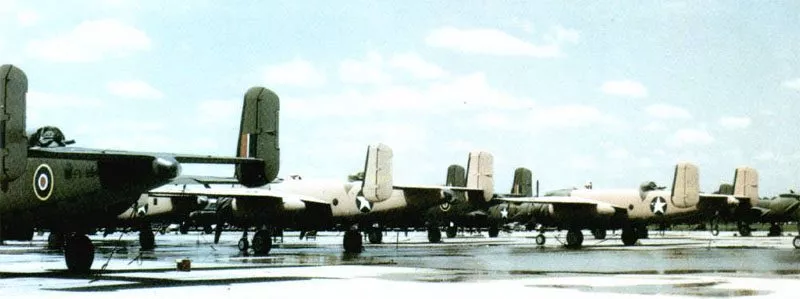 B-25 Mitchell 9 Neue B-25D