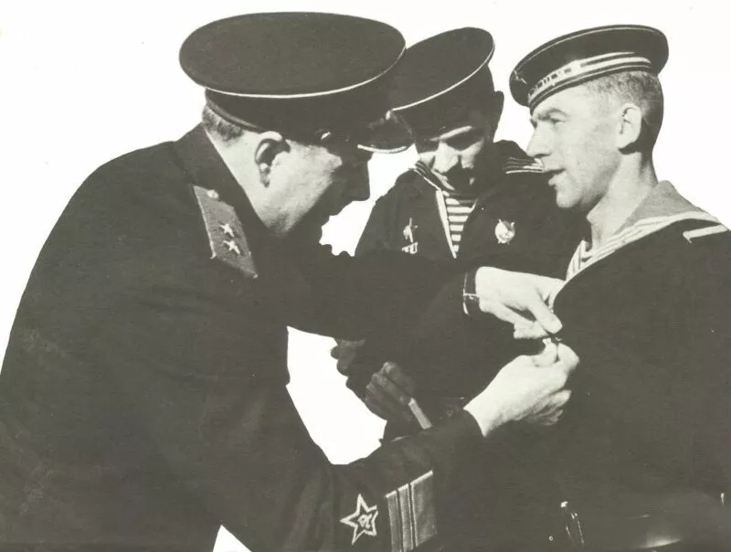 09-Kriegsschiffe in Norwegen 16 Vizeadmiral Golovko