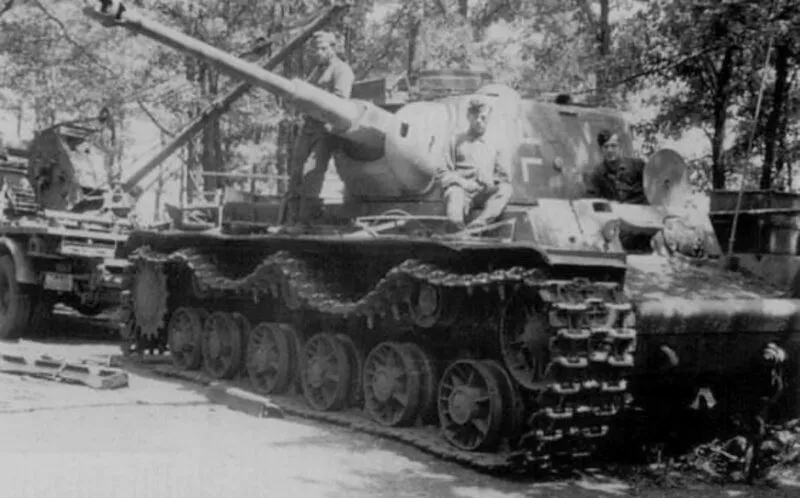 KW-1 zum JS-1 8 Beute-KW 75mm-KwK